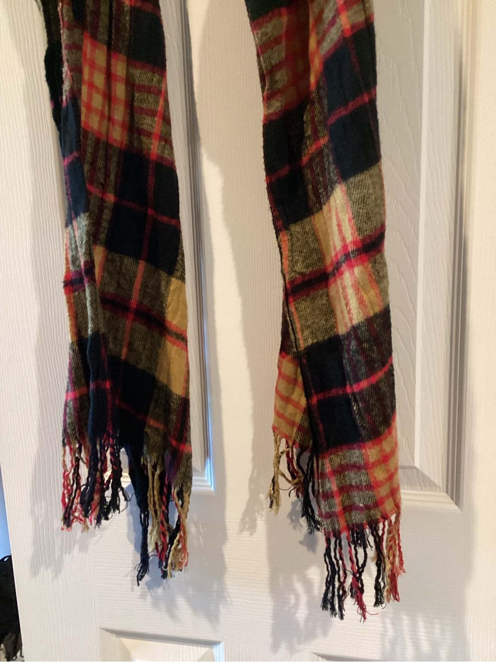 Plaid Fringe Scarf in Olive Green, Navy and Red - Unbranded